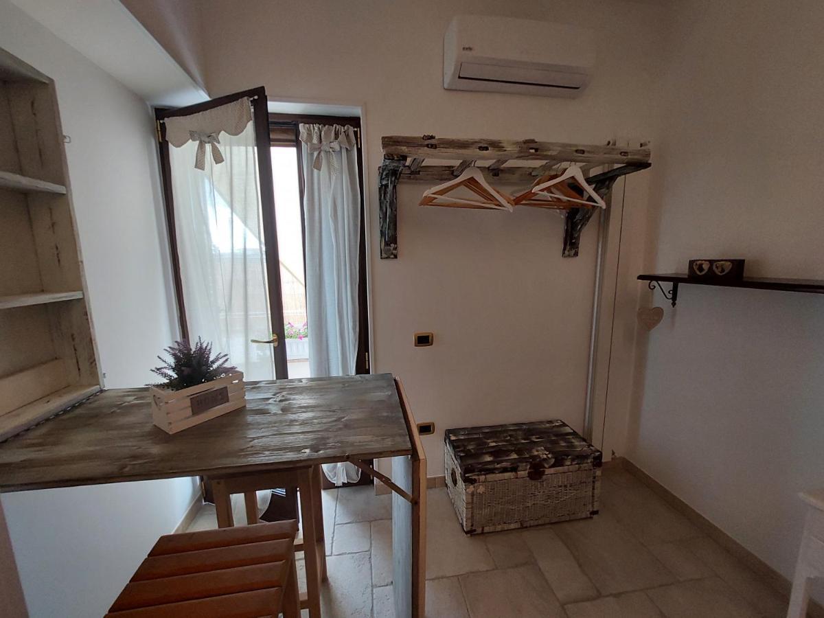 Bed and Breakfast Mama Dami Maruggio Exterior foto